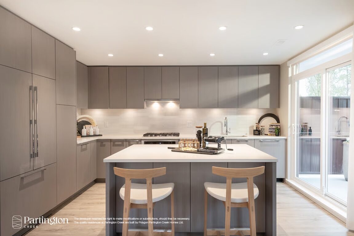 Modern kitchen at 140-1331 Wellon Street in Partington Creek by Polygon