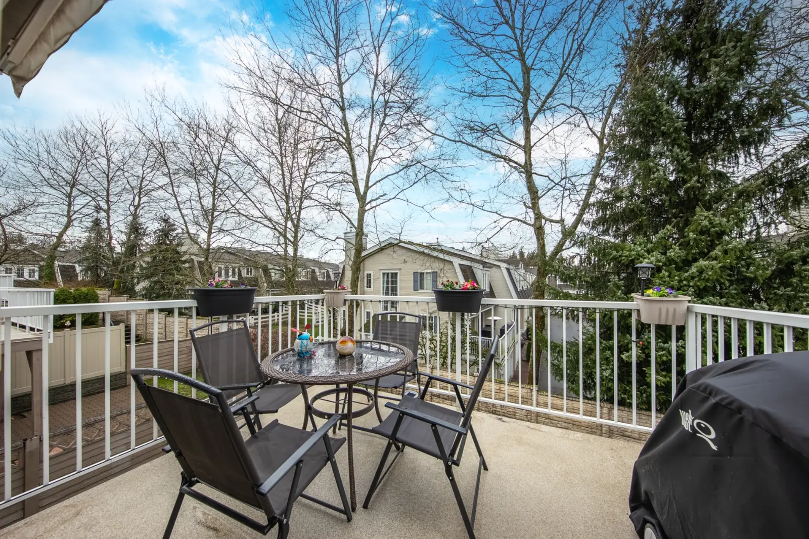 Outdoor deck at Queen Anne Green townhome in Walnut Grove